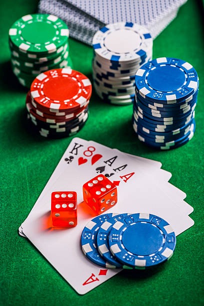 lapakslot777 web app on a desktop browser showing live football betting, live-dealer tables, and slot game selection